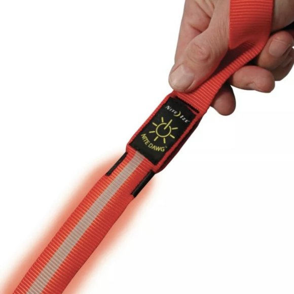NWT Nite Ize Nite Dawg LED Pet Leash Red Glow & Flash Modes Reflective Dog Leash - Picture 6 of 7
